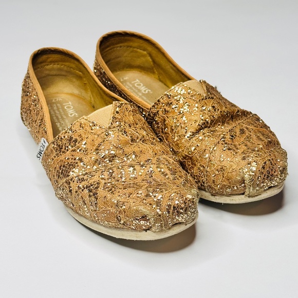 Gold Lace Shimmering Glitter Slide-On Toms Espadrilles/Alpartagas - 7, worn once - Picture 5 of 16